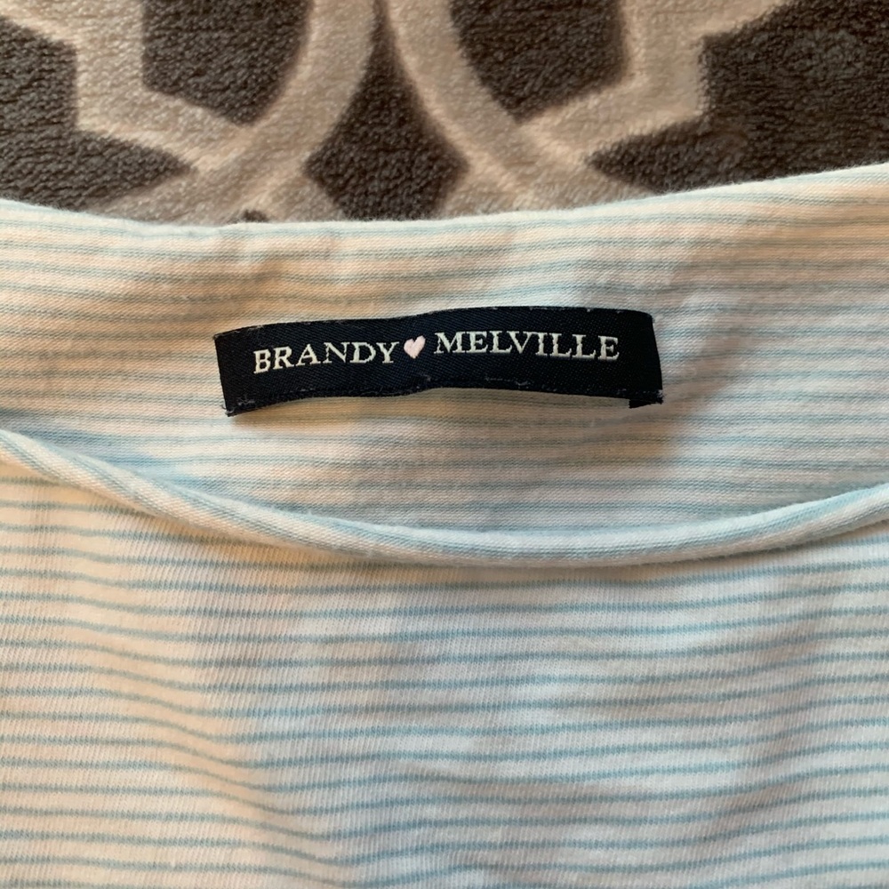 Brandy Melville Top - Picture 4 of 4